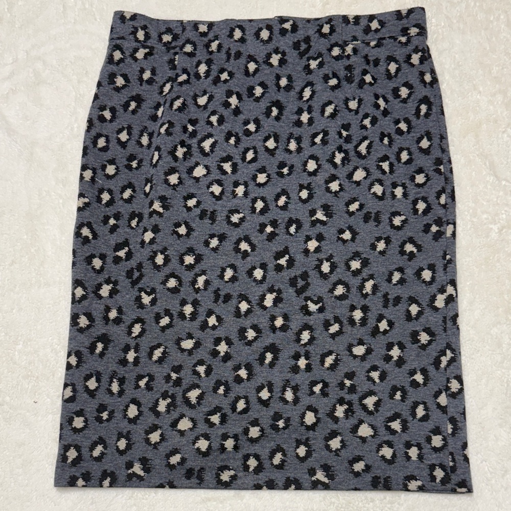 LOFT Leopard Print Pencil Skirt in Black and Gray